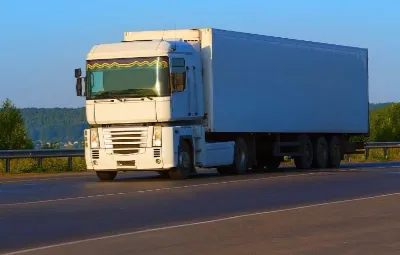 Adana ile Eşme Arası Öğrenci Eşyası Taşıma